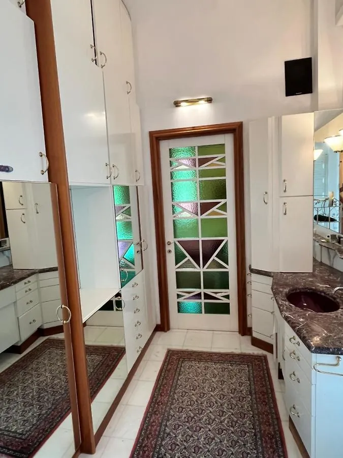 Villa Mirosa Albissola Marina Bed & Breakfast