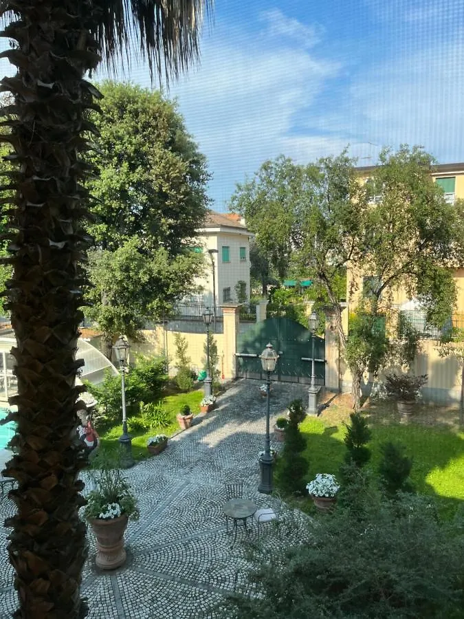 Villa Mirosa Albissola Marina Italië