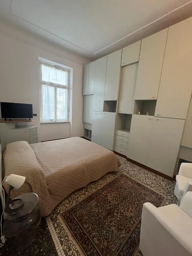 Villa Mirosa Albissola Marina Bed & Breakfast