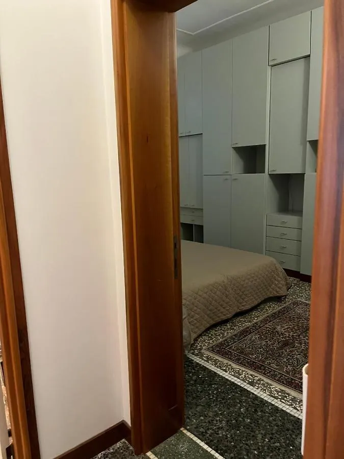 Bed & Breakfast Villa Mirosa Albissola Marina Italië